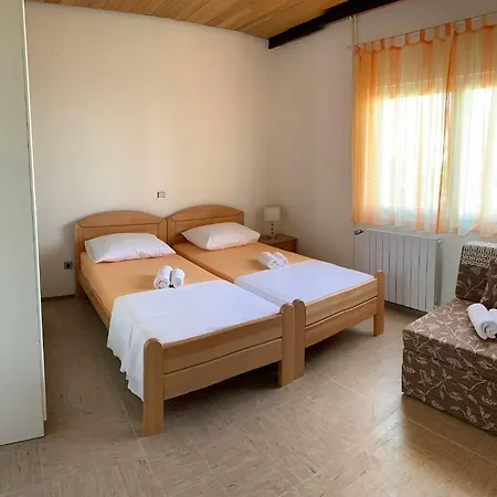 Apartment Marinko
